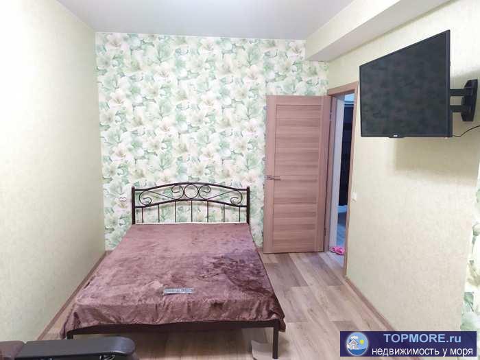 Сдается отличная 1 ком кв с новым современным ремонтом на пр Античный.Бе выселения на лето . В квартире есть все...