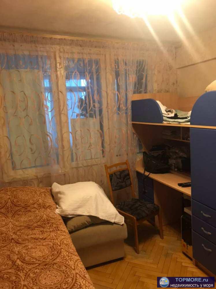 Срочно продаю квартиру на Макаренко, очень удобное расположение дома,  рядом школа 44, магазины, остановка. в шаговой... - 1