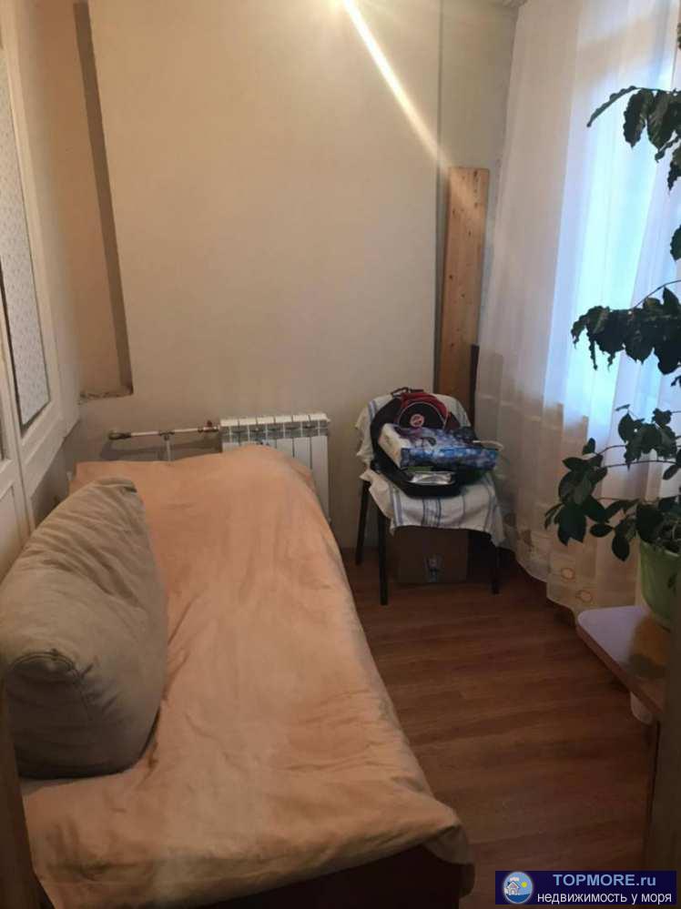 Срочно продаю квартиру на Макаренко, очень удобное расположение дома,  рядом школа 44, магазины, остановка. в шаговой... - 2