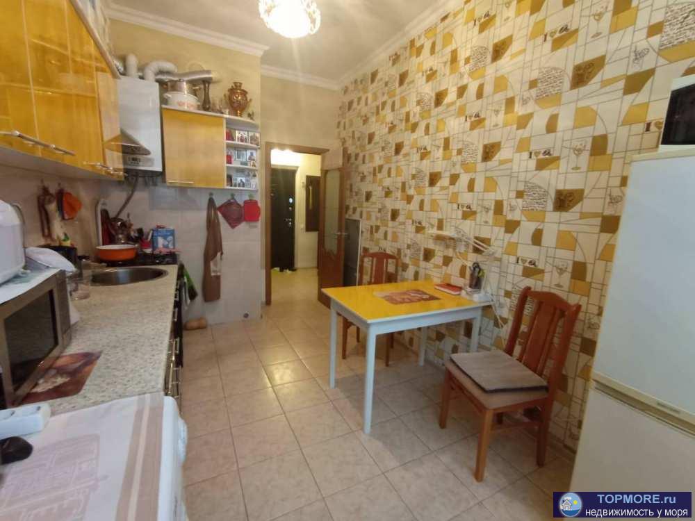 Лот № 138963. Продаю просторную, светлую и уютную квартиру, хорошей планировки, общей площадью 43 кв м.: кухня -... - 1