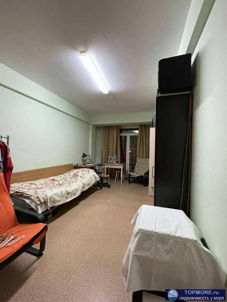 В продаже прекрасная полноценная однгокомнатная квартира.Идеальный этаж. Идеальная планировка - распашонка на две... - 1