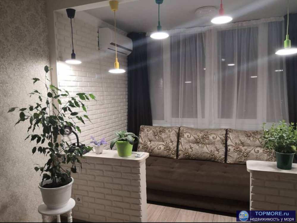 Продаю квартиру в престижном районе города Сочи. Квартира уютная и светлая,хороша для проживания и для сдачи в... - 1