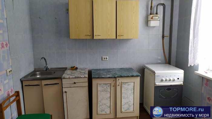 Продажа / Квартиры, Севастополь, проспект Победы улица, 18 000 р. Сдается крупногабаритная 1 ком кв в Нахимовском районе . . Новый дом. в 50 м ост Виктория. Рядом рынок , магазины,... - 1