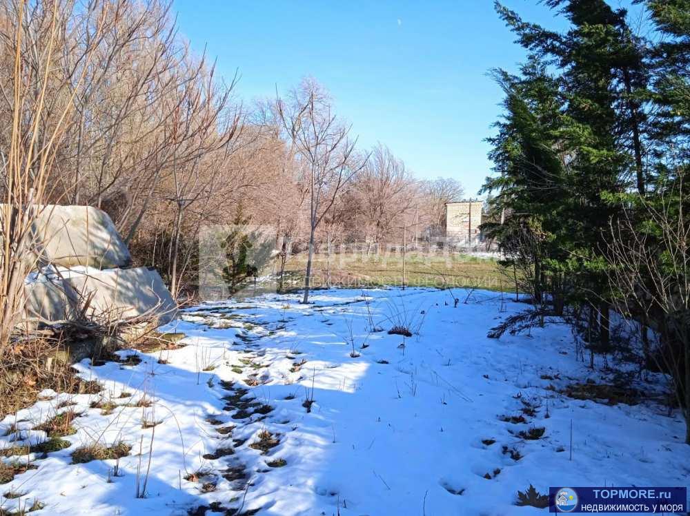 Продам участок 25 соток, с. Кринички, Кировский  район, от Феодосии 18 км. Отличное место для строительства дома, так...