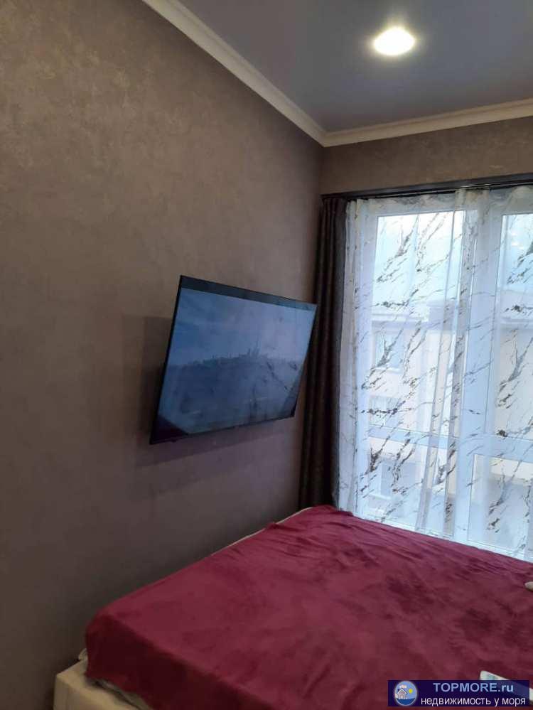 Прекрасная квартира с ремонтом, мебелью и техникой, очень удобная локация, абсолютно ровное место,очень качественный... - 2