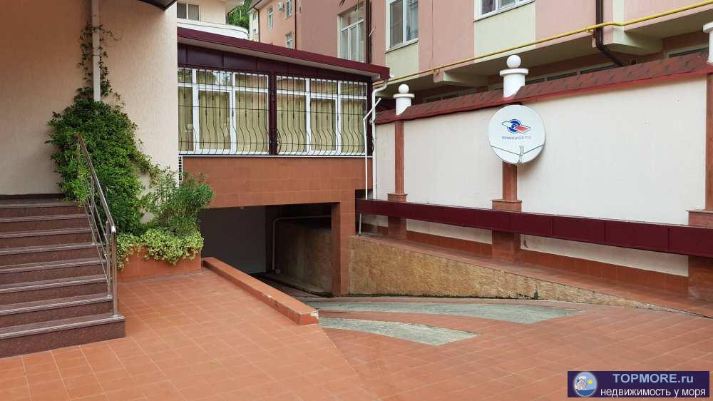 Просторная 3-х комнатная квартира с дорогим ремонтом в курортном районе Новый Сочи: 2 спальни, санузел с ванной,... - 1