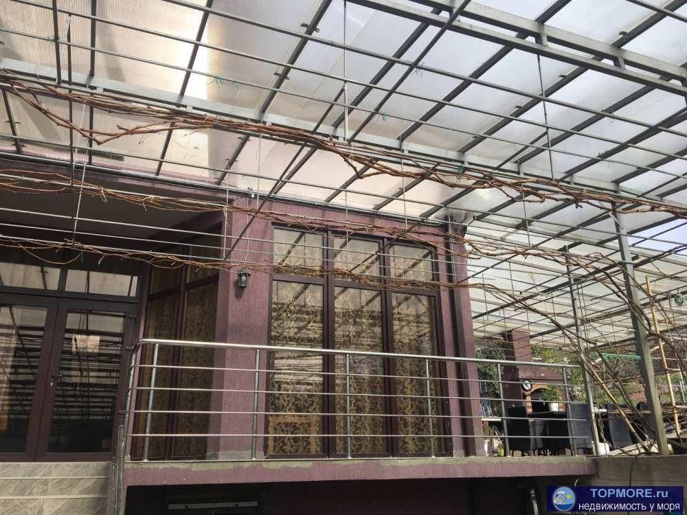 Продаю самый лучший дом в живописном поселке Нижняя Хобза!Трехэтажный дом очень уютный, строили и облагораживали для... - 1