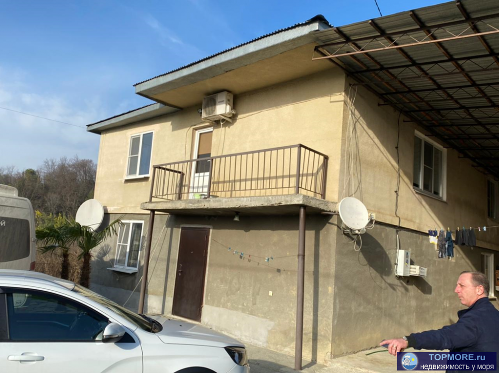 Дом с ремонтом в Адлерском районе города Сочи.Район Нижняя Шиловка.Дом полностью готов к проживанию!Вода и свет...