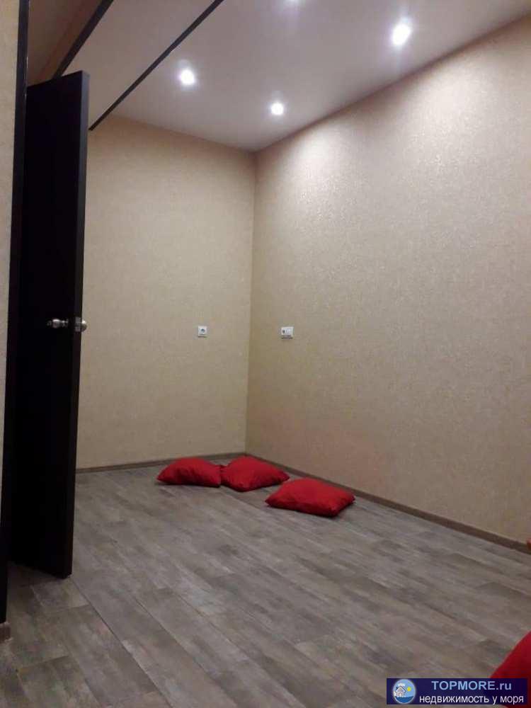 Продаётся студия 20 кв.м, в  жк Лас-Сочис, с ремонтом, быт.техника, без мебели, 2/3-этаж, отдельный вход с другой... - 2