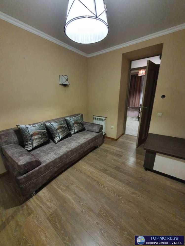 Лот № 139799. Двухкомнатная квартира, с пристройкой-лоджией, в самом центре Красной поляны, до школы и садика 5 мин... - 1