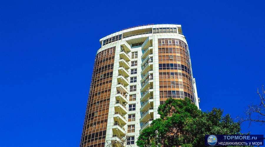 Продаю квартиру в центре Сочи на улице Первомайской дом 19. Отличительная особенность квартиры - высокие потолки (3,6...