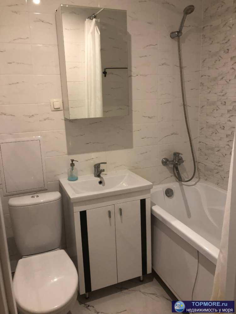 Продаётся однокомнатная видовая квартира с техникой и мебелью, район Светлана. В квартире произведён капитальный... - 1