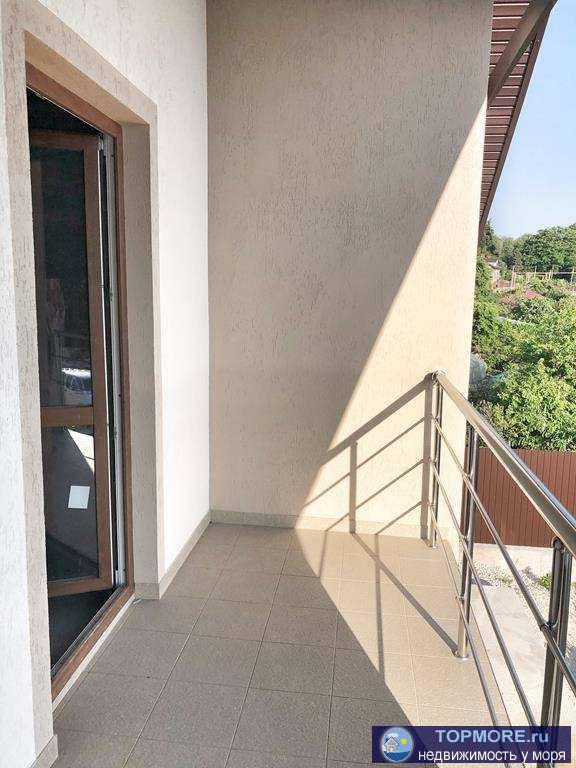 Площадь дом 146 кв мПлощадь земельного участка 5 сотокЧерновая отделка Коммуникации центральные, газ.Из двух спален и... - 2