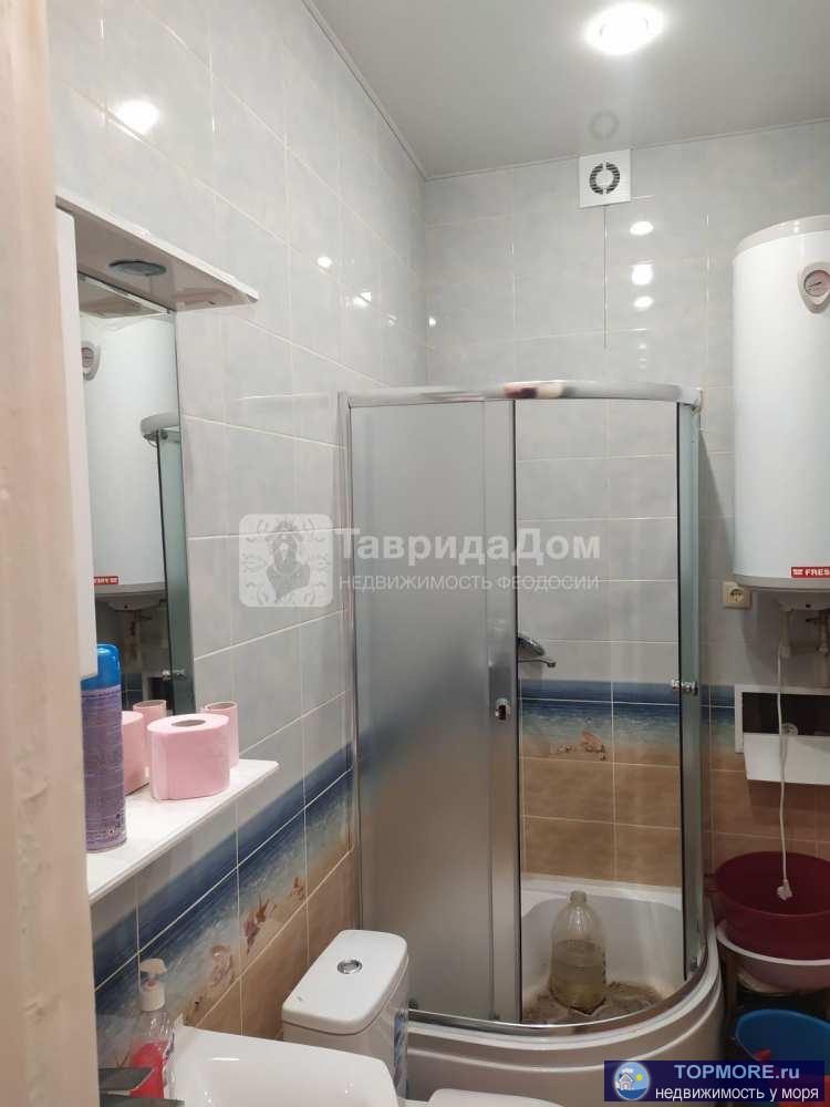 Продам 3-х комнатную квартиру, 1 этаж 2х этажного  дома, 66 м2, р-н дачи Стамболи, ул. Дмитрия Ульянова 4, Феодосия.... - 1