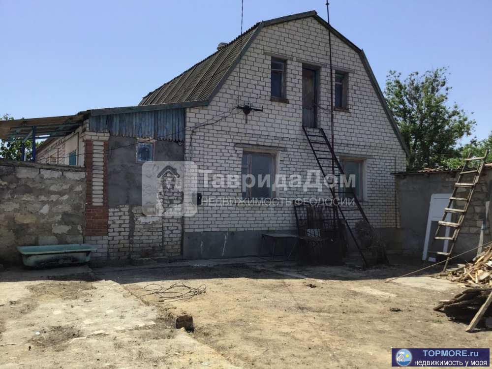 Продам дом 70 кв.м. на 10 сотках, с. Владиславовка,  ул. Школьная, Кировский р-н. В доме 3 комнаты. Кухня 12 кв.м. В...