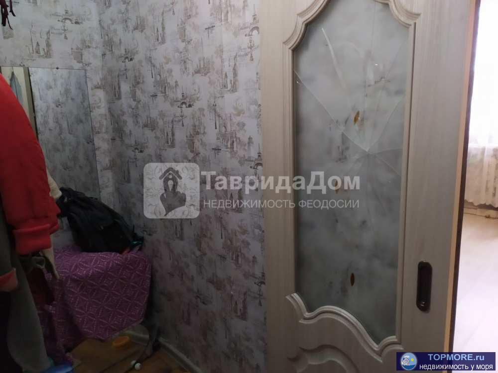 Продам 2-х комнатную квартиру 33 м2, 3/3 эт.,  ул. Богаевского 3, Феодосия. В историческом центре Феодосии недалеко... - 1