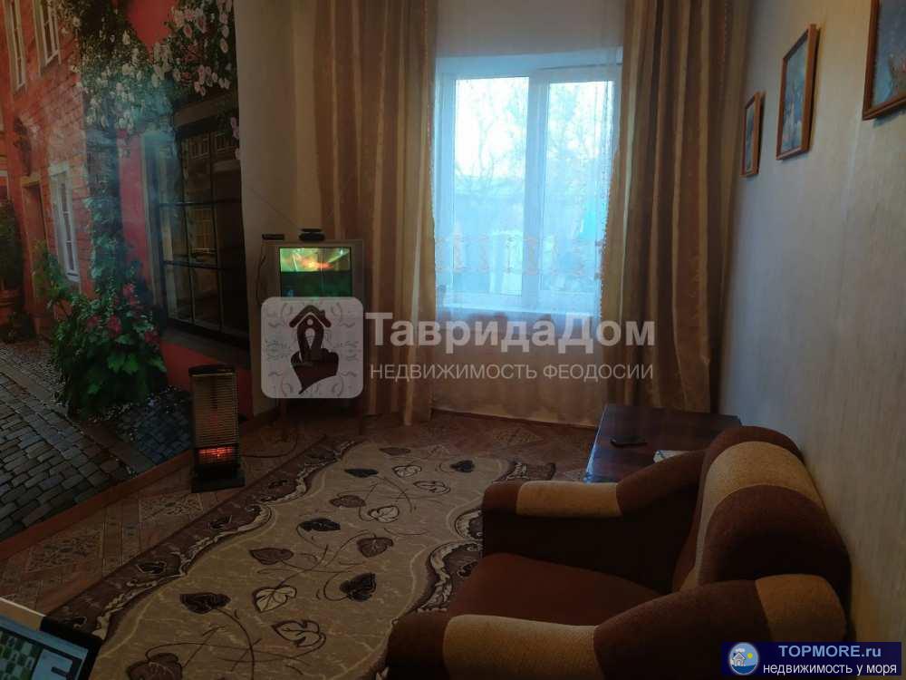 Продам 1-к квартиру на земле 1 сот, 28 м2, 1-й  Щебетовский пр-д, Феодосия. Квартира состоит из прихожей 1,9 м2,... - 1