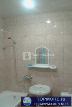 Пpодам 7 кoмнaтную двуxуpoвневую квартиру  на земле. 1 этaж-3 комнaты, кухня, ванная , кладoвкa. . 2 этаж- отдельный... - 2