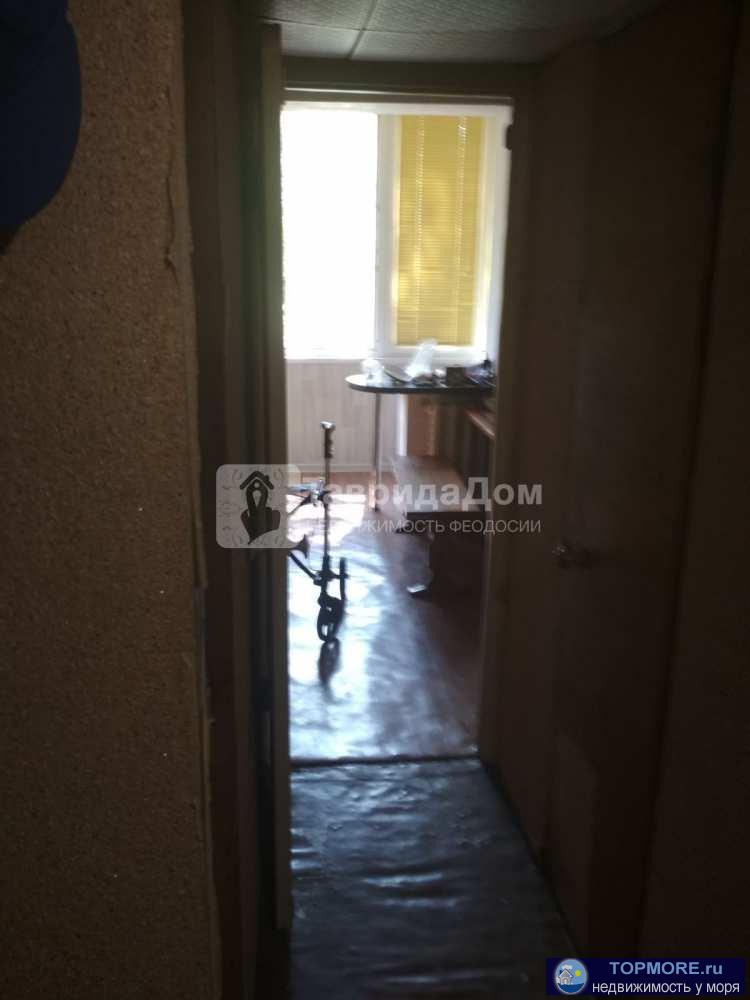 Продажа / Квартиры, Феодосия, Степаняна ул, 4 950 000 р. Продам 3-к квартиру 86 м.кв. 2/5 эт., Степаняна 3, Феодосия. Жилая площадь 41.8 м.кв., комнаты изолированные 13... - 1