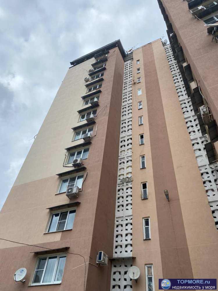 Лот № 140269. Продаю двухуровневую, 4-комнатную квартиру с видом на море. Общая площадь 103 кв.м.  В квартире... - 1