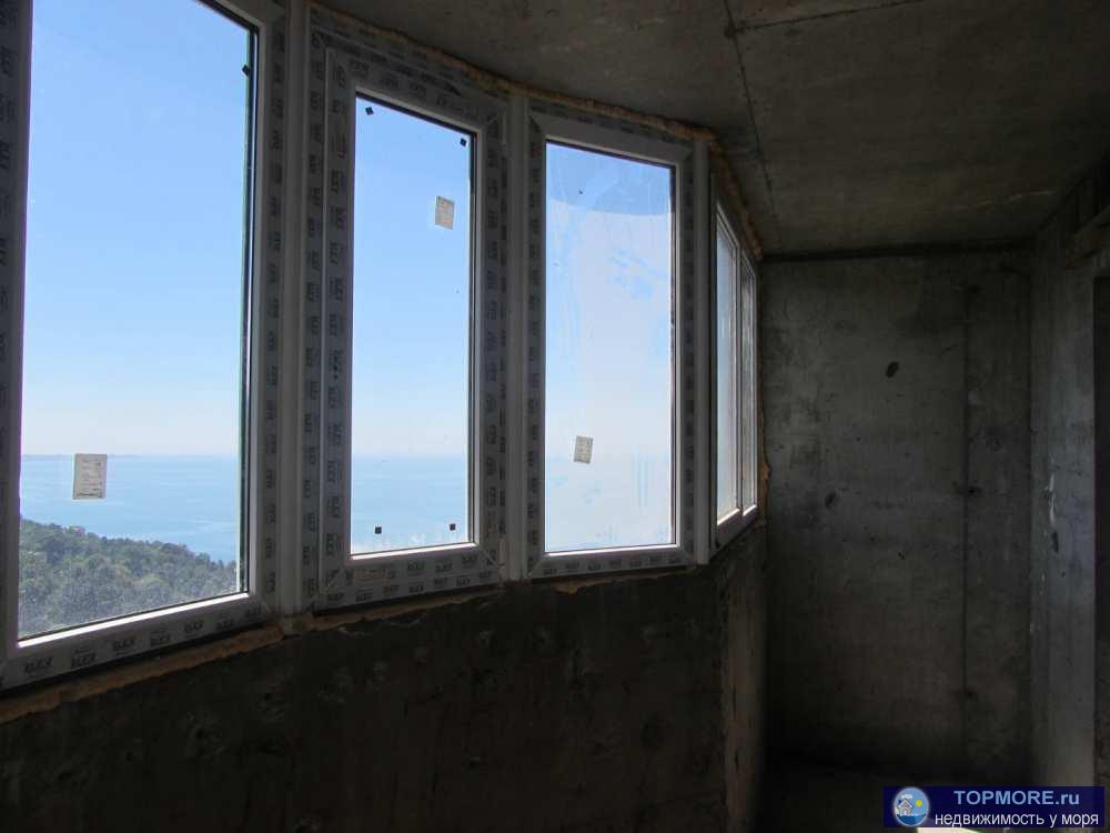 Продаю трехкомнатную квартиру в хорошем доме. Квартира в черновом варианте.Хорошо планируется на две комнаты и кухню... - 1