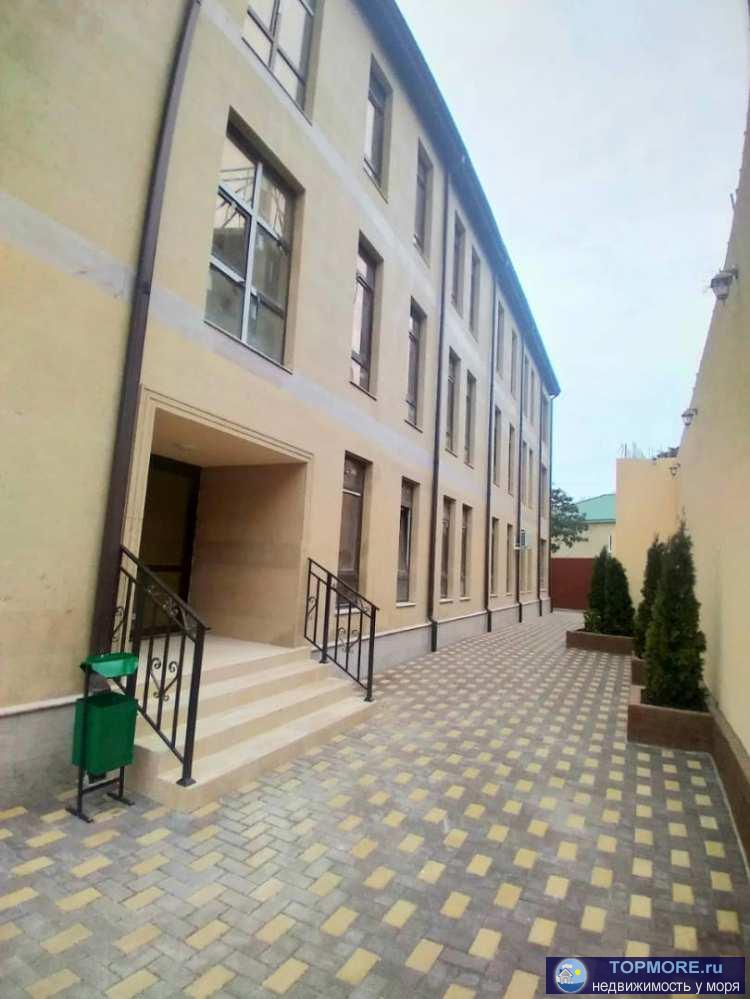 Продаю квартиру в доме комфорт-класса, с великолепными панорамными характеристиками на море и горыМожно выделить... - 2