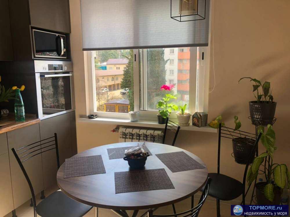 Продаётся 1 комнатная квартира 30 кв.м. с хорошим ремонтом, полностью мебелированная, санузел совместный, площадь...