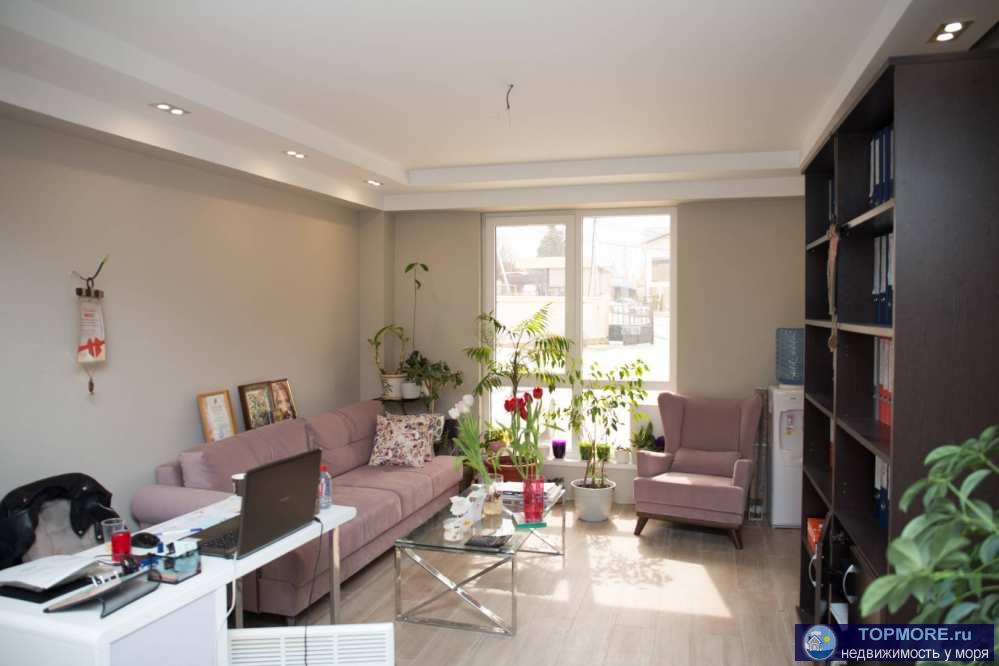 срочное предложение!Новый таунхаус, с ремонтом!128 кв.м., 3 этажа. Участок 1.5 сотки.Отличное месторасположение,... - 1