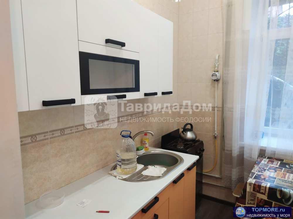 Продам 3-х комнатную квартиру, 1 этаж 2х этажного  дома, 66 м2, р-н дачи Стамболи, ул. Дмитрия Ульянова 4, Феодосия....