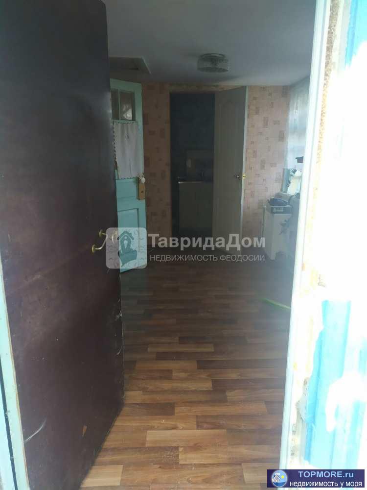 Продам домовладение 71 м2 на участке 4,5 сот,  ИЖС, р-н Винзавода, ул. Виноградная, г. Феодосия. Дом 1960 года... - 1