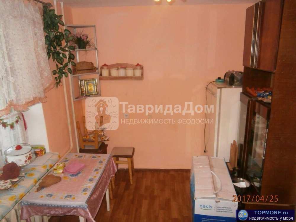 Продам 3-комнатную квартиру 78 кв.м., 1/5 эт.,  ул. Дружбы 42, Феодосия. Район Золотого пляжа. Комнаты изолированные,...