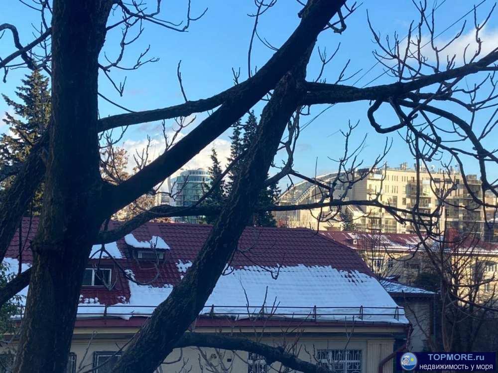 Квартира в центре города по приемлимой цене! Заездай и живи. Имеется парковочное место. - 2