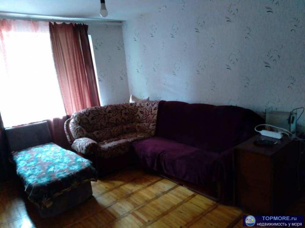 Продается 1 квартира в Сочи, мрн Блиново.  38м2 + балкон, расположена на 3 этаже из 4х возможных. Дом очень теплый,... - 2