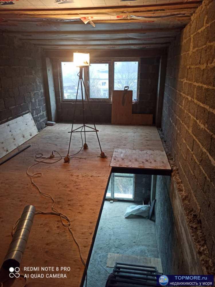 Лот № 139005. Вашему вниманию предлагаем шикарную трёхуровневую квартиру! Квартира без отделки, это позволит вам...