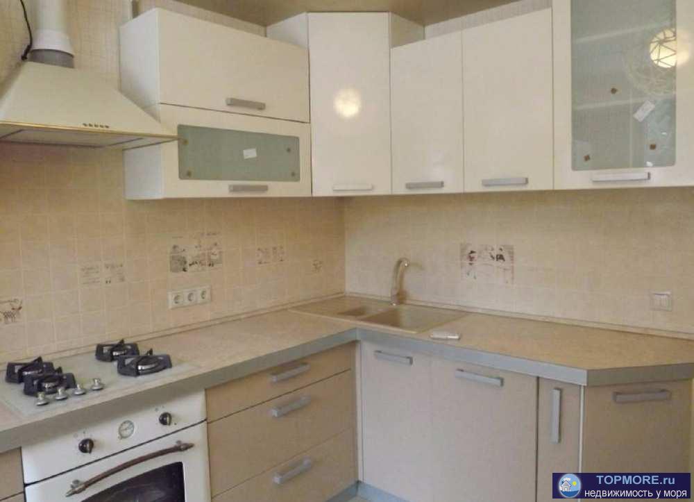 Продаю однокомнатную квартиру в центре Адлера. С хорошим ремонтом, мебелью и техникой. Очень развитая инфраструктура.... - 1