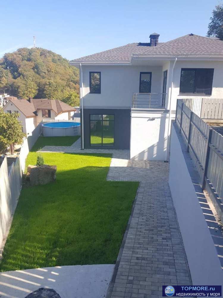 Два дома в Норвежском стиле.1 дом 204 м.кв 2 дом 196 м.кв Под каждым домом участок 5 соток.Дом готов к продаже... - 2