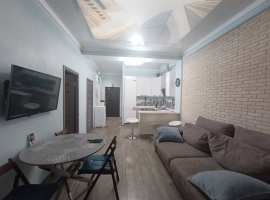 Срочно продаю шикарную трехкомнатную квартиру площадью 62 кв.м. в...