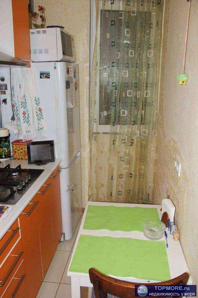 Продаю 1-комнатную квартиру с ремонтом и мебелью 29 кв м плюс утепленая лоджия 6 кв м. Ухоженный двор, детская...