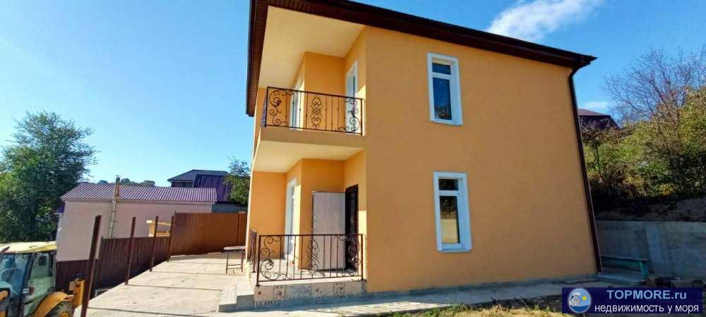 Продаётся пол дома площадью 90 кв мПлощадь земельного участка 2,5 соткиДом сдаётся с предчистовой отделкой Вида на... - 1