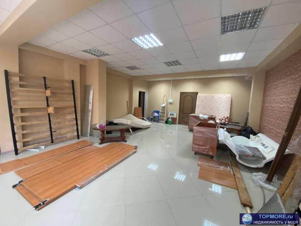 Продаётся квартира под сдачу в жк Золотой ключик на Фабрициуса! Общая площадь 52 м, планируется в две квартиры по 26... - 2