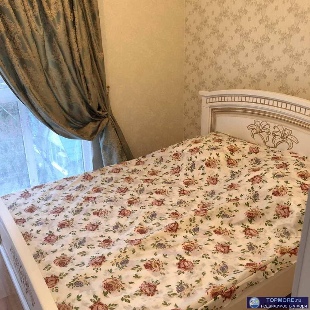 Продажа / Квартиры, Сочи, улица Искры, 12 025 000 р. Лот № 141643. Продается отличная квартира с готовым дорогим ремонтом! Дом с огороженной территорией и закрытой... - 1