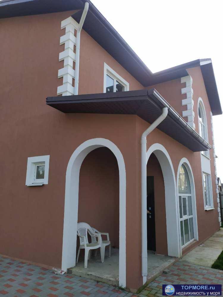 Продаётся отличный двухэтажный дом с предчистовой отделкой в очень живописном месте в посёлке Верхневесёлое,...