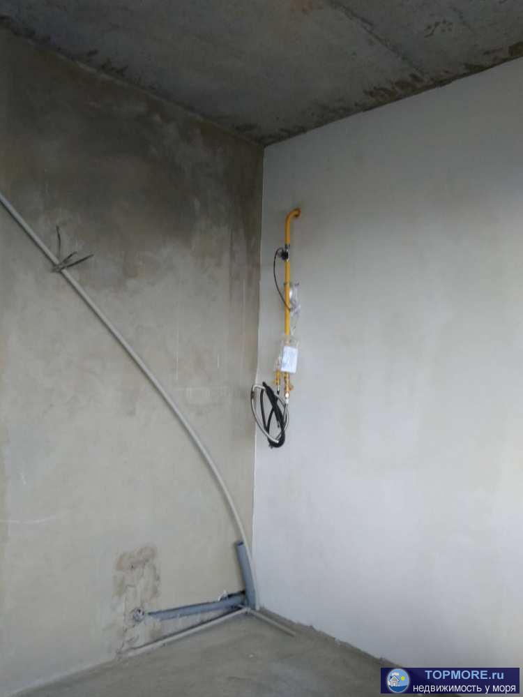 Продам новый дом 260 м, 3 этажа на участке 5 соток. Отличный дом с хорошей планировкой и видом на море. В цокольном... - 1