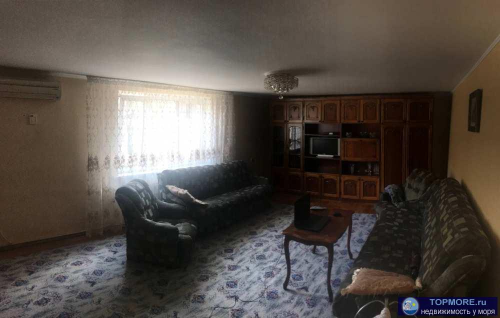 Срочно продается 2-х этажный дом с ремонтом, всего в 5-ти километрах от моря. Дом с ремонтом и с хорошей мебелью.... - 1