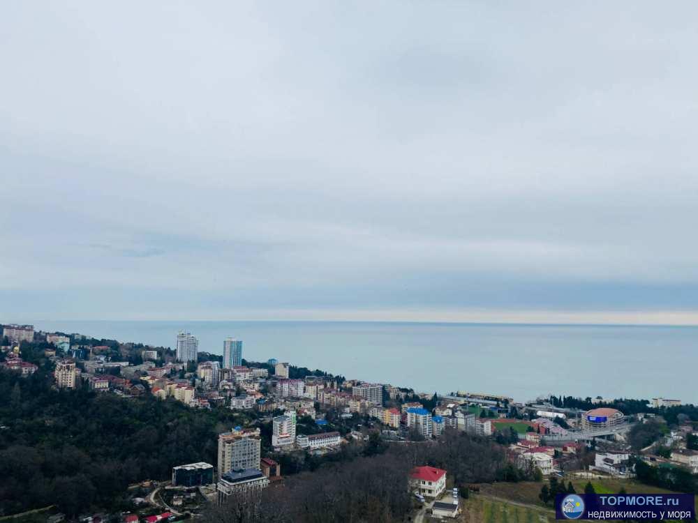 Квартира с видом на море,находится не далеко от центра, прекрасно подойдёт как для переезда на постоянное место...