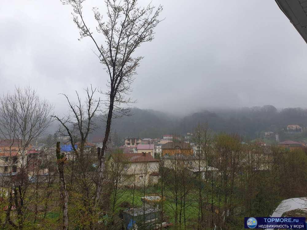 Продаётся квартира в тихом, уютном месте, в окружении зелени. На территории комплекса имеется детская площадка,...