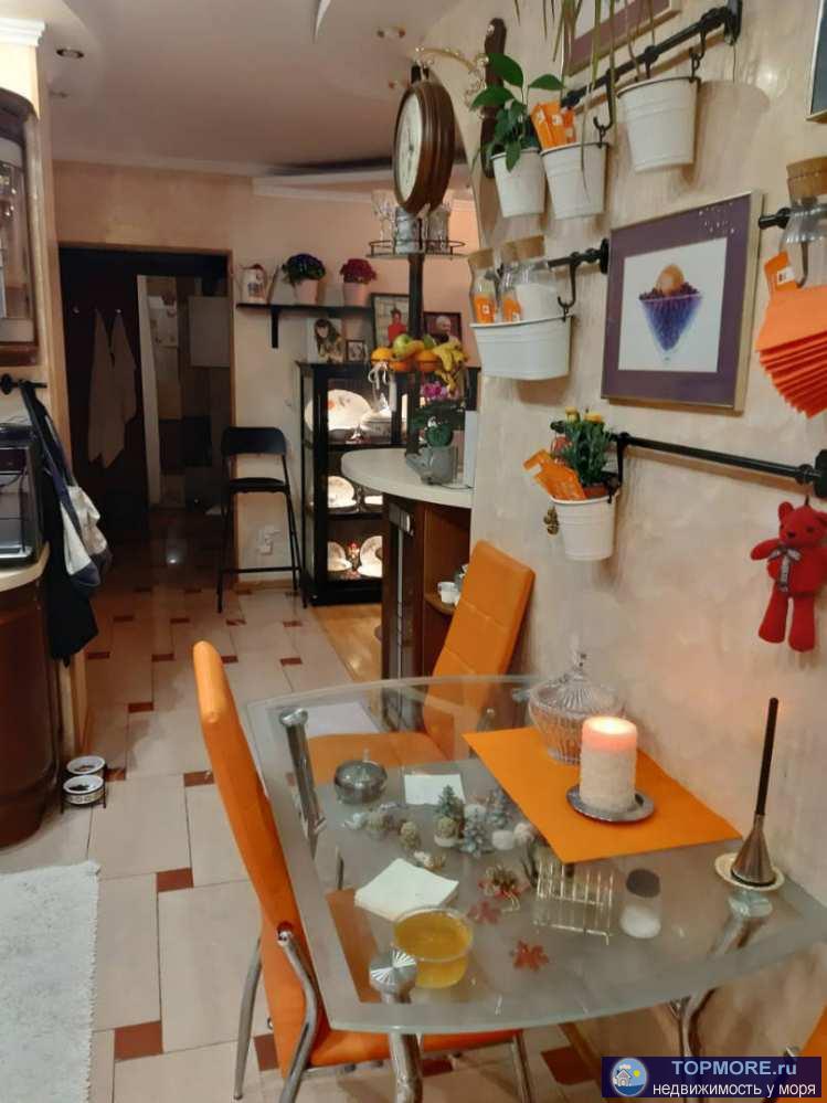 Продается 3х комн.квартира, 6й этаж 9ти этажного дома. Перепланирована в 3х комнатную, перепланнировка узаконена.... - 1