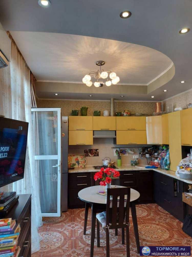 Лот № 141837. Продаю квартиру за наличный расчет. Остановка в 2 минутах пешей доступности.