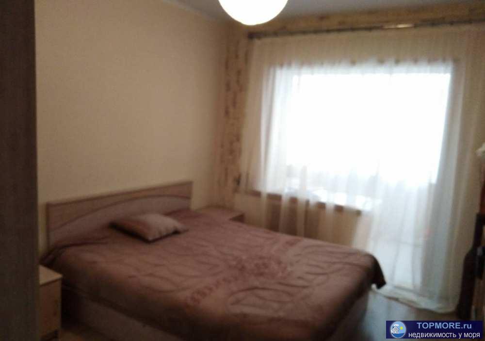 Продаю двухкомнатную квартиру; свежий ремонт; мебель; техника; три лоджии.  Ровное место,&nbsp; детский сад,&nbsp;...