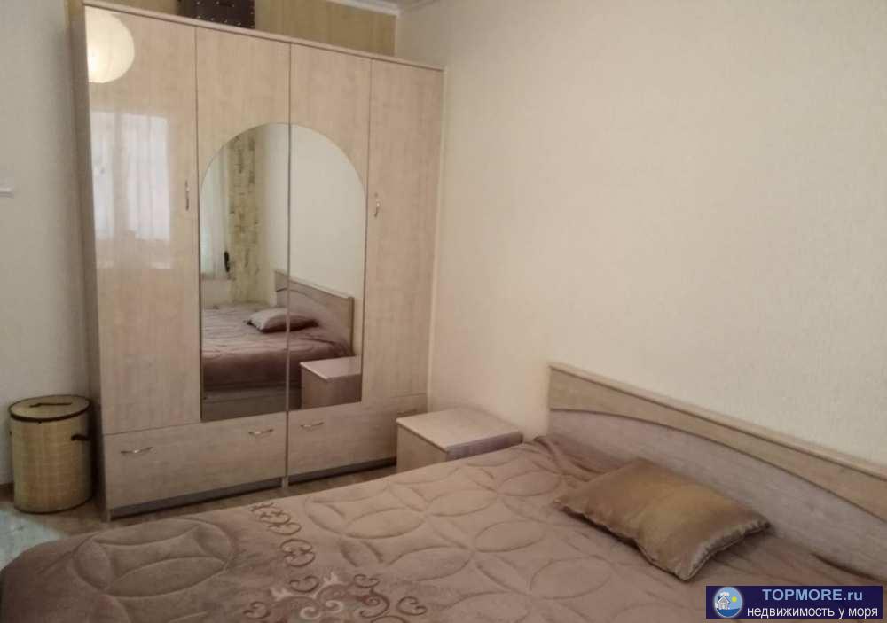 Продаю двухкомнатную квартиру; свежий ремонт; мебель; техника; три лоджии.  Ровное место,&nbsp; детский сад,&nbsp;... - 2